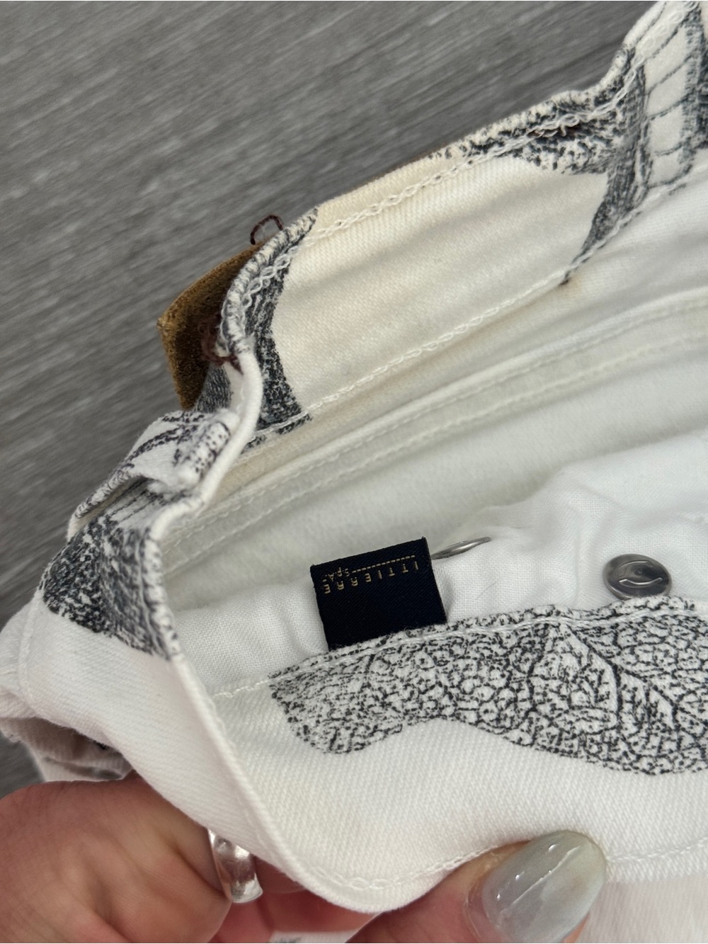 Roberto Cavalli vintage snake print jeans - Picture 5 of 8